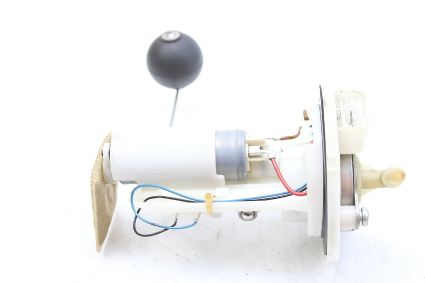 photo de POMPE A ESSENCE PEUGEOT CITYSTAR 125 (2011 - 2017)