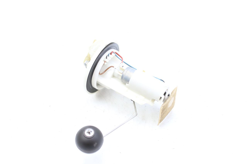 photo de POMPE A ESSENCE PEUGEOT CITYSTAR 125 (2011 - 2017)