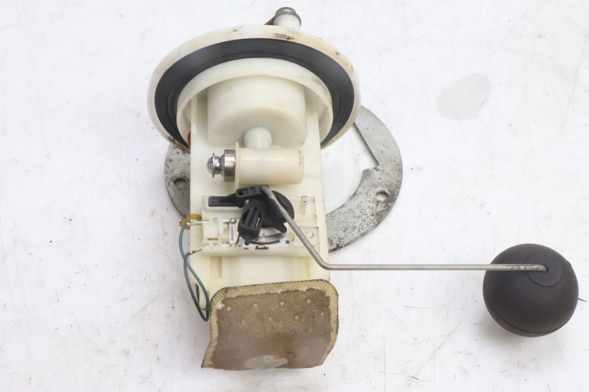 photo de POMPE A ESSENCE PEUGEOT CITYSTAR 125 (2011 - 2017) - État de surface