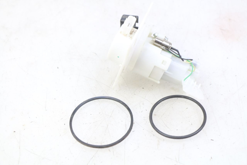 photo de POMPE A ESSENCE HONDA CRF CR-F 125 (2022 - 2023)