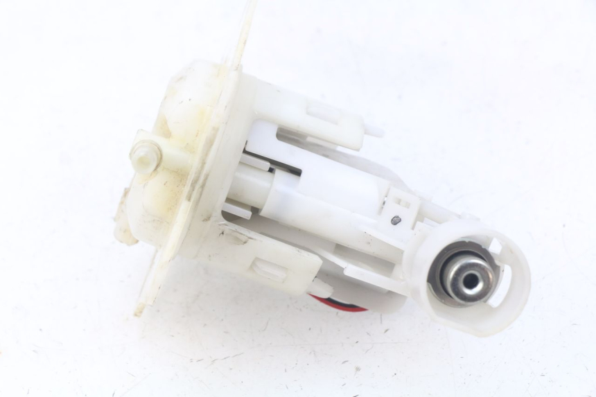 photo de POMPE A ESSENCE HONDA CRF 250 (2013 - 2016)