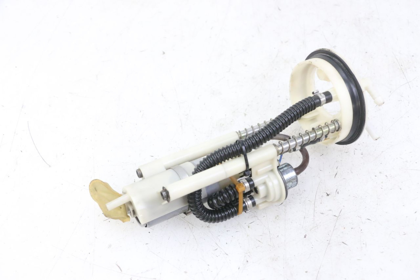 photo de POMPE A ESSENCE PEUGEOT ELYSTAR 125 (2002 - 2007)