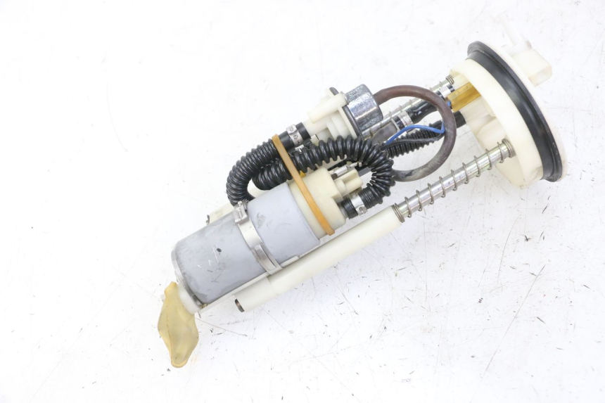 photo de POMPE A ESSENCE PEUGEOT ELYSTAR 125 (2002 - 2007)