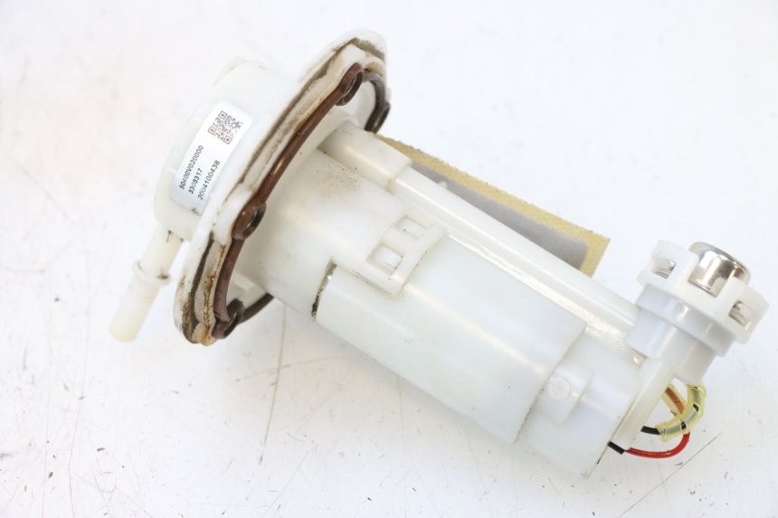 photo de POMPE A ESSENCE KEEWAY F-ACT FACT EVO 50 (2020 - 2026) - Gros plan technique
