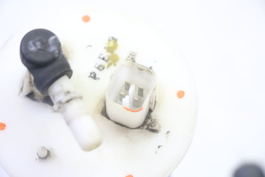 photo de POMPE A ESSENCE HONDA FES S-WING SWING ABS 125 (2007 - 2015)