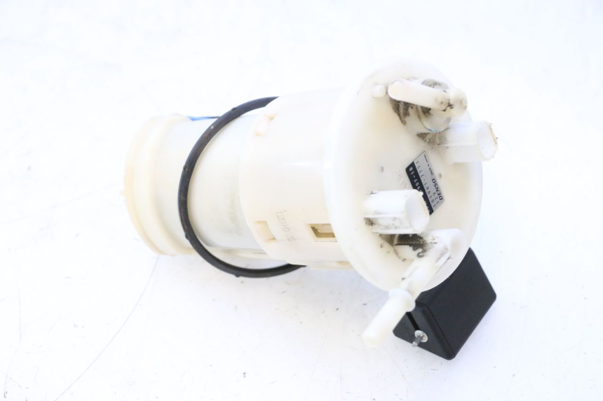 photo de POMPE A ESSENCE YAMAHA FJR 1300 (2001 - 2005) - Zoom état d’usage