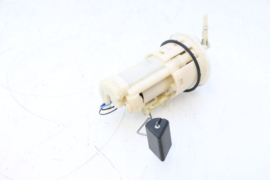 photo de POMPE A ESSENCE YAMAHA FJR 1300 (2001 - 2005) - Points de fixation