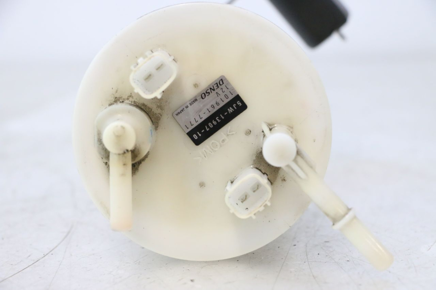 photo de POMPE A ESSENCE YAMAHA FJR 1300 (2001 - 2005) - Marquages et références