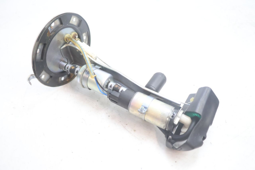 photo de POMPE A ESSENCE HONDA FJS SILVER WING SILVERWING 400 (2005 - 2008) - Détail de la pièce