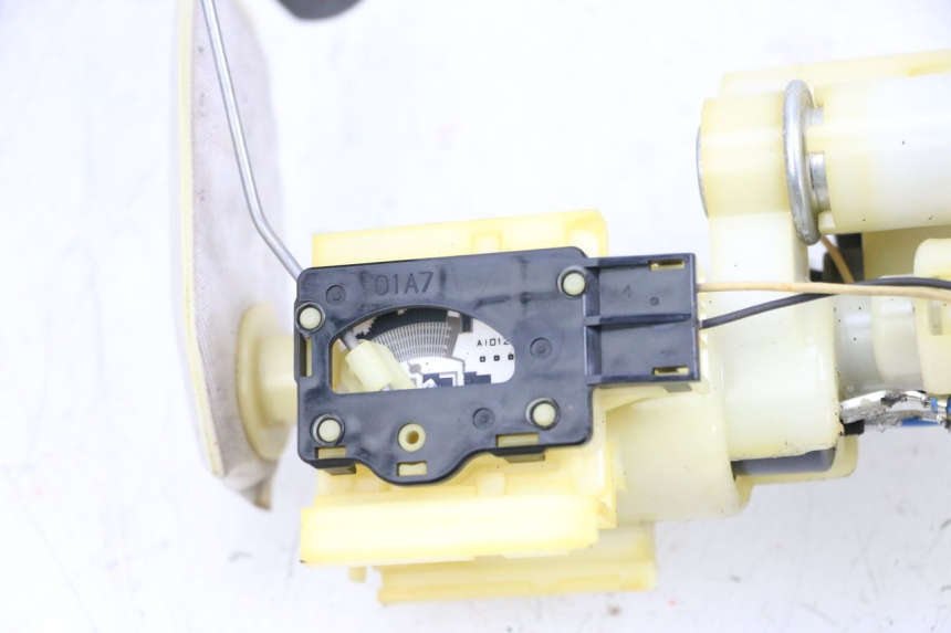 photo de POMPE A ESSENCE MBK FLAME X 125 (2007 - 2016) - Vue produit