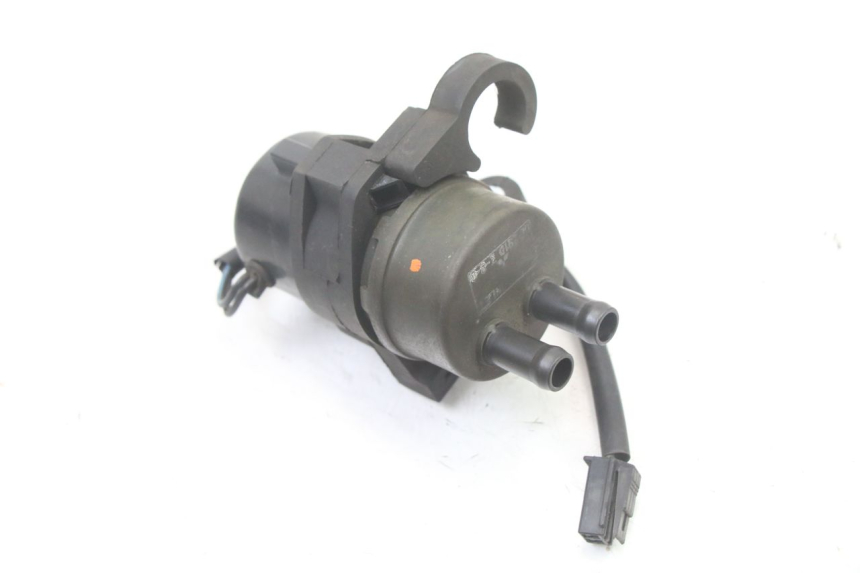 photo de POMPE A ESSENCE YAMAHA FZS FAZER 600 (2001 - 2003) - Zoom état d’usage