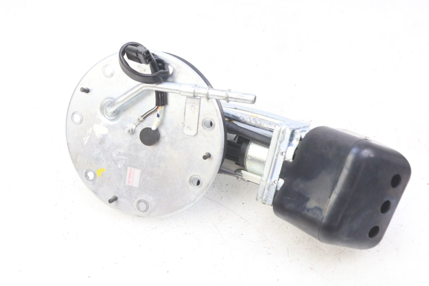 photo de POMPE A ESSENCE HONDA CB R 1000 (2018 - 2023)
