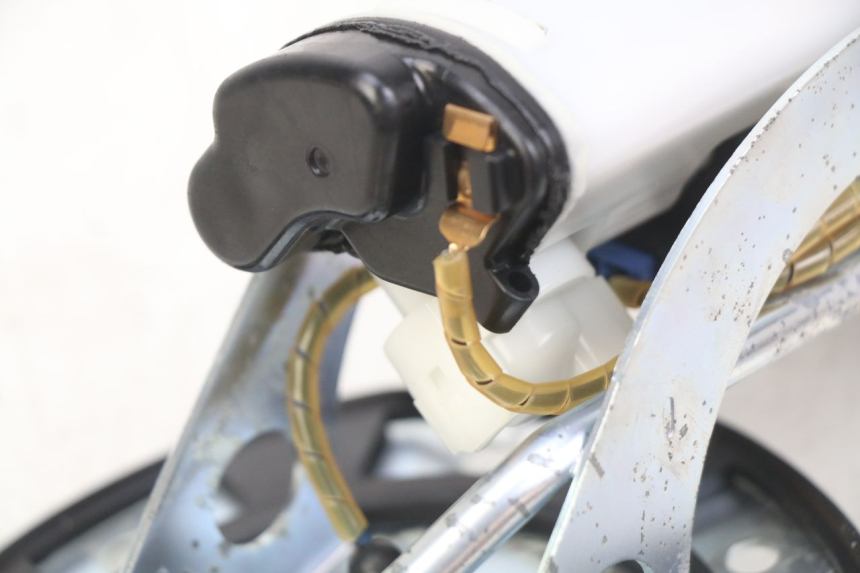 photo de POMPE A ESSENCE HONDA CB R 1000 (2018 - 2023)