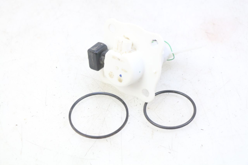 photo de POMPE A ESSENCE HONDA CRF CR-F 125 (2022 - 2023)