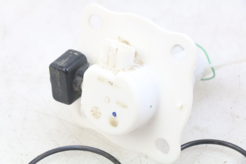 photo de POMPE A ESSENCE HONDA CRF CR-F 125 (2022 - 2023)