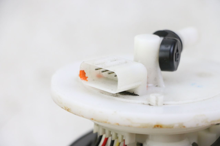 photo de POMPE A ESSENCE HONDA PES PS I 125 (2006 - 2012)