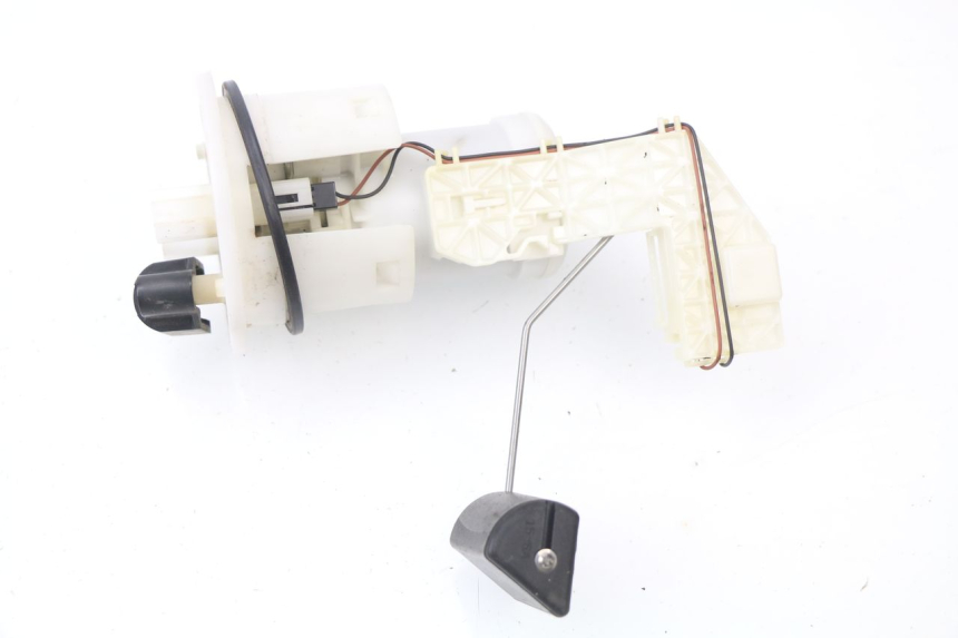 photo de POMPE A ESSENCE HONDA VFR F 1200 (2010 - 2015)