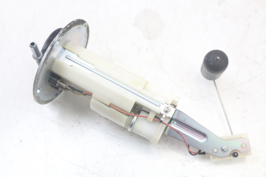photo de POMPE A ESSENCE KAWASAKI ER-6 ER6 N 650 (2012 - 2016)