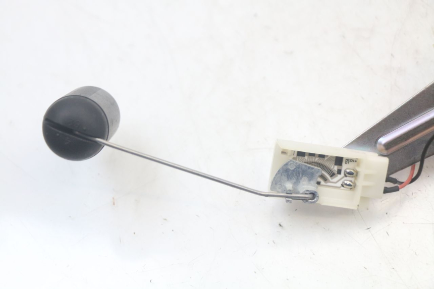 photo de POMPE A ESSENCE KAWASAKI ER-6 ER6 N 650 (2012 - 2016)
