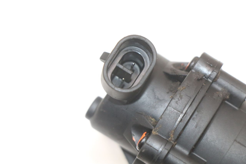 photo de POMPE A ESSENCE PEUGEOT KISBEE 2T 50 (2018 - 2022)