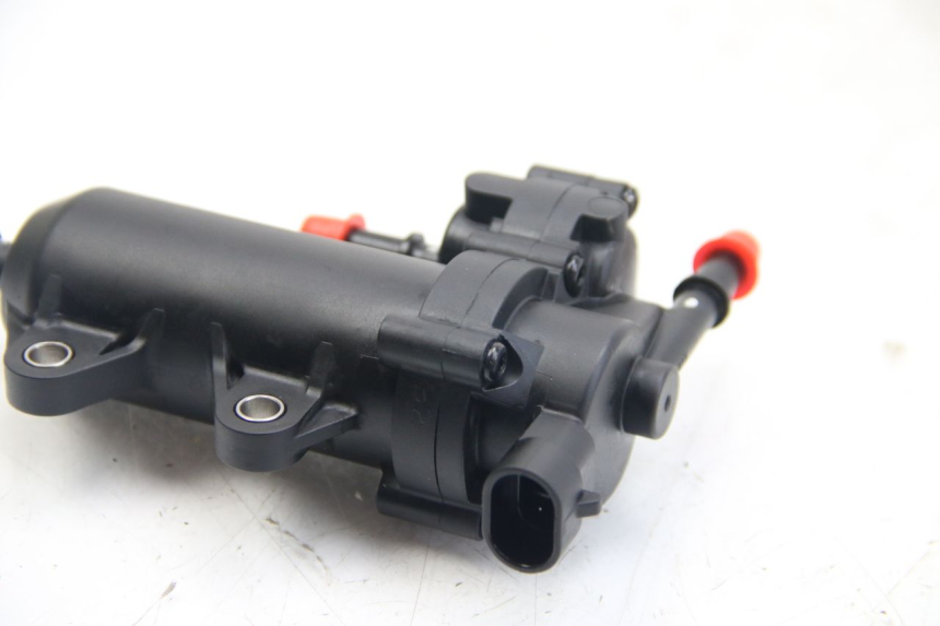 photo de POMPE A ESSENCE PEUGEOT KISBEE 4T 50 (2018 - 2022)