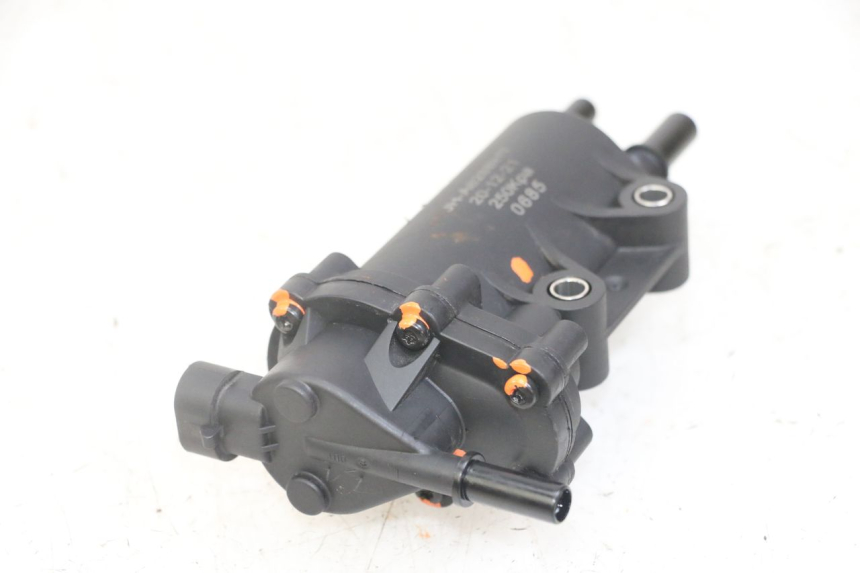 photo de POMPE A ESSENCE PEUGEOT KISBEE 4T 50 (2018 - 2022)