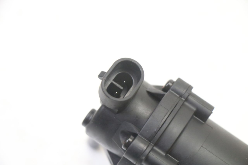 photo de POMPE A ESSENCE PEUGEOT KISBEE 4T 50 (2018 - 2022)