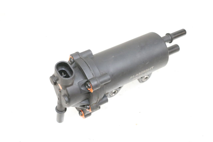 photo de POMPE A ESSENCE PEUGEOT KISBEE 4T 50 (2018 - 2022) - Gros plan technique