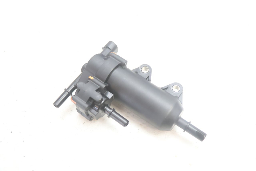 photo de POMPE A ESSENCE PEUGEOT KISBEE 4T 50 (2018 - 2022) - Autre angle de vue