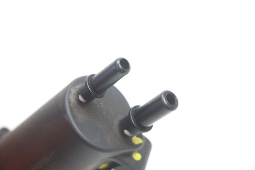 photo de POMPE A ESSENCE PEUGEOT KISBEE 4T 50 (2018 - 2022) - État de surface