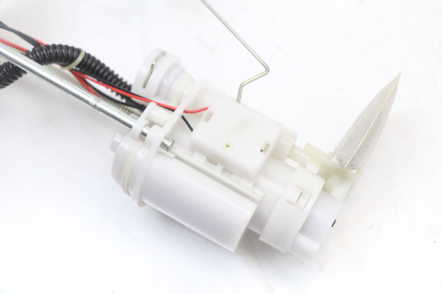 photo de POMPE A ESSENCE LONGJIA EASY MAX 125 (2020 - 2024)