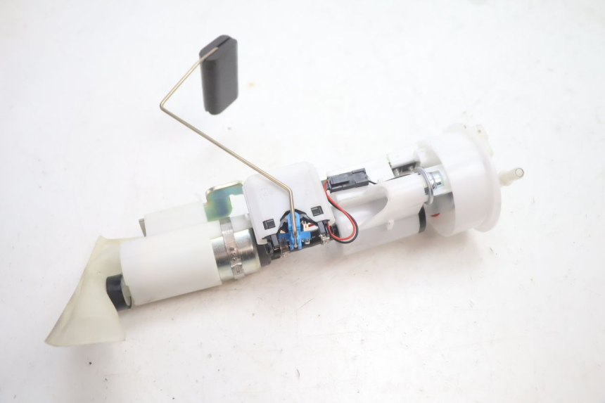 photo de POMPE A ESSENCE PIAGGIO MP3 HPE 530 (2022 - 2026) - Vue principale