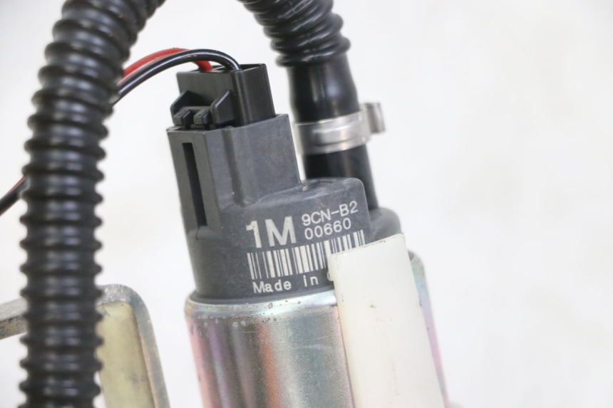 photo de POMPE A ESSENCE PIAGGIO MP3 LT 400 (2007 - 2012)