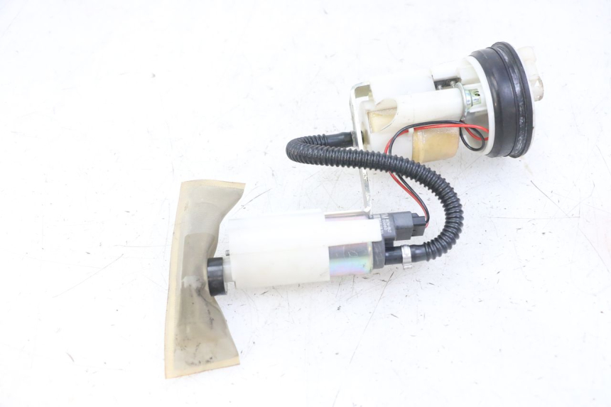 photo de POMPE A ESSENCE PIAGGIO MP3 LT 400 (2007 - 2012)