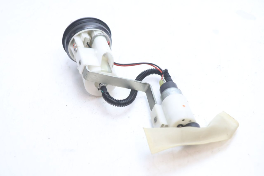 photo de POMPE A ESSENCE PIAGGIO MP3 LT 300 (2010 - 2016) - État de surface