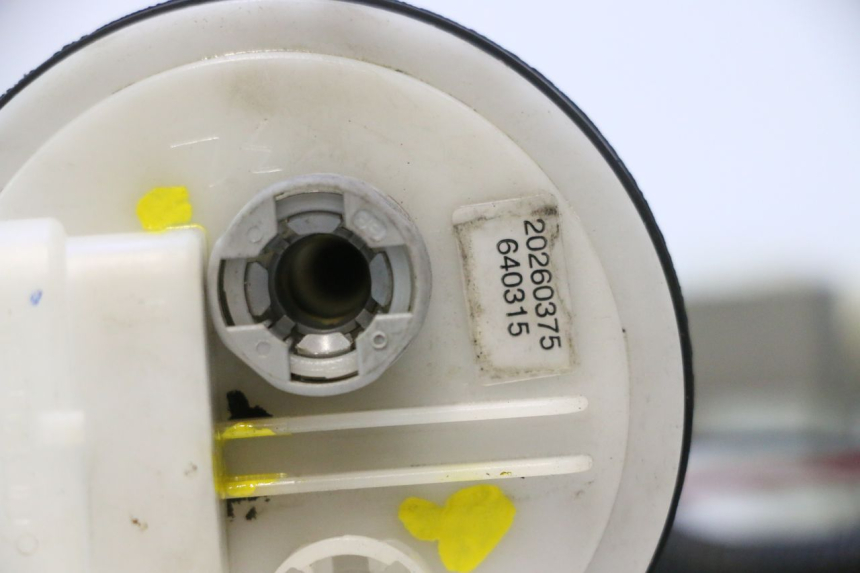 photo de POMPE A ESSENCE PIAGGIO MP3 500 (2011 - 2015) - Photo complémentaire