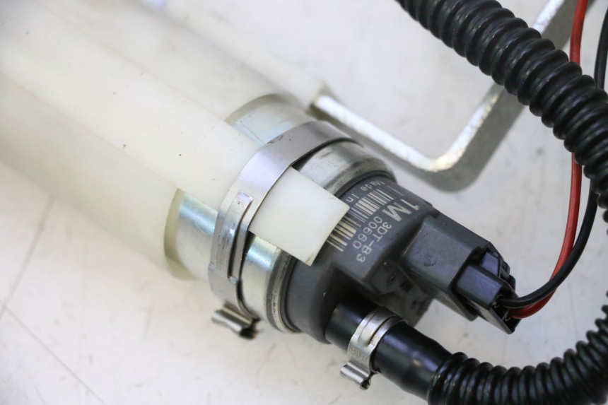 photo de POMPE A ESSENCE PIAGGIO MP3 500 (2011 - 2015) - Marquages et références