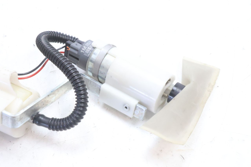 photo de POMPE A ESSENCE PIAGGIO MP3 500 (2016 - 2018) - Zoom état d’usage