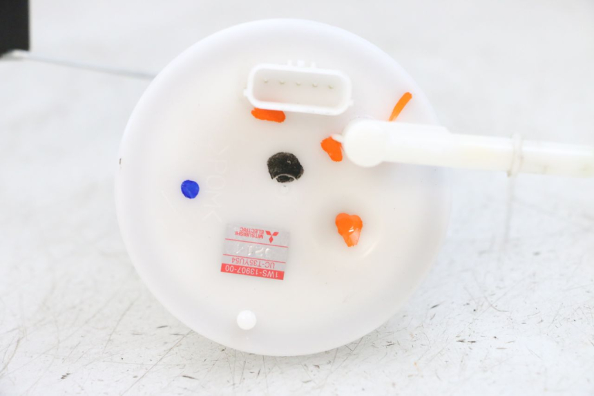 photo de POMPE A ESSENCE YAMAHA MT-07 MT07 ABS 700 (2018 - 2020) - État de surface