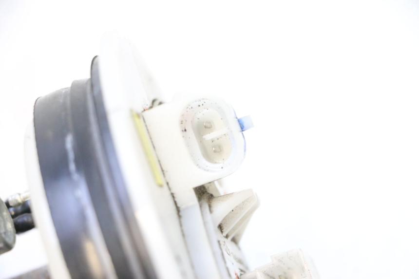 photo de POMPE A ESSENCE YAMAHA NEOS NEO'S 4T 50 (2008 - 2016) - Zoom état d’usage