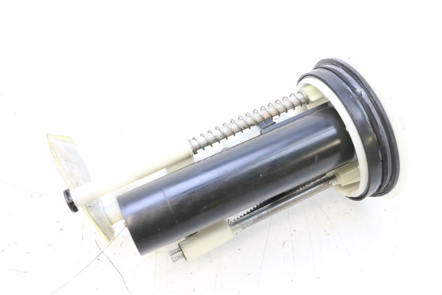 photo de POMPE A ESSENCE YAMAHA NEOS NEO'S 4T 50 (2008 - 2016) - Points de fixation