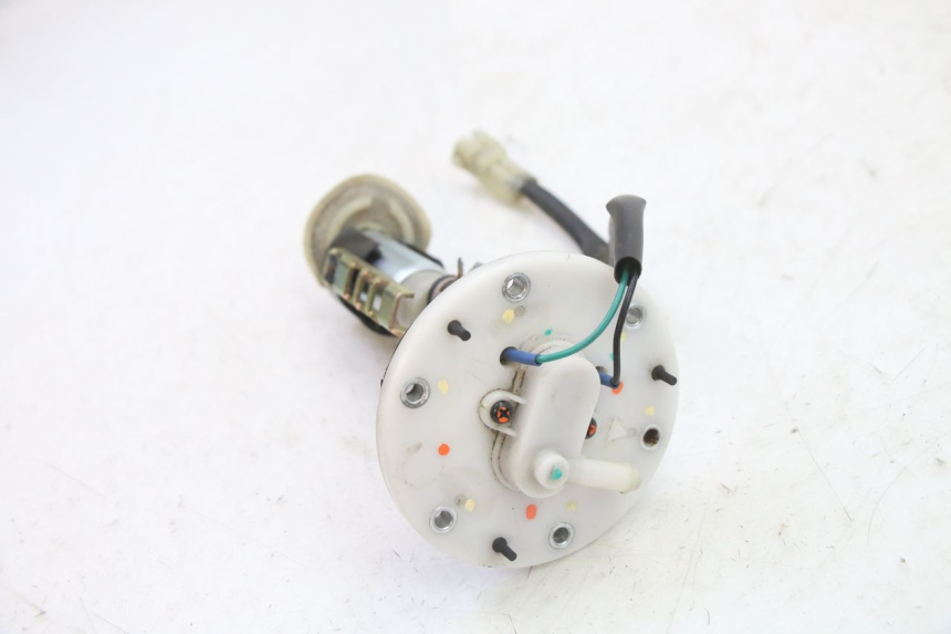 photo de POMPE A ESSENCE KYMCO LIKE 4T 50 (2019 - 2025) - Autre angle de vue