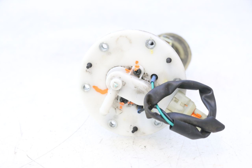 photo de POMPE A ESSENCE KYMCO LIKE 4T 50 (2019 - 2025) - Points de fixation