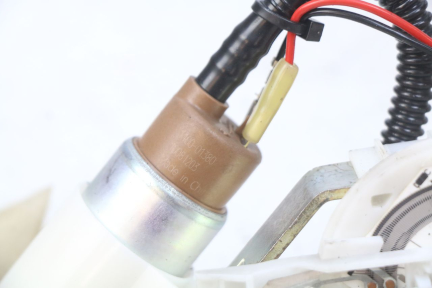 photo de POMPE A ESSENCE GILERA NEXUS 125 (2009 - 2013)