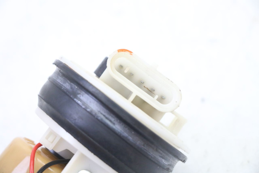 photo de POMPE A ESSENCE GILERA NEXUS 125 (2009 - 2013)