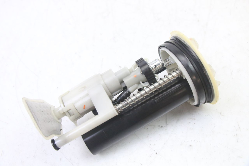 photo de POMPE A ESSENCE MBK OVETTO 4T 50 (2008 - 2016)