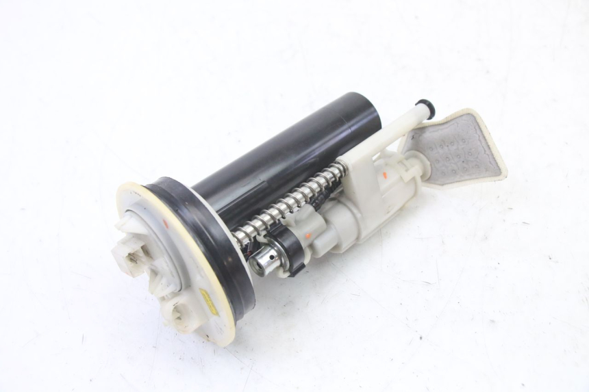 photo de POMPE A ESSENCE MBK OVETTO 4T 50 (2008 - 2016)