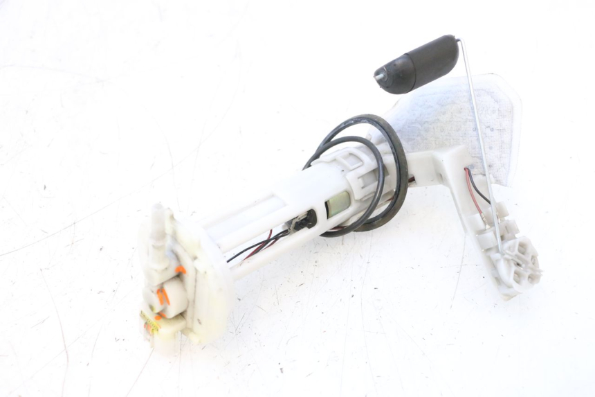 photo de POMPE A ESSENCE HONDA PCX (JF57/JF64) 125 (2014 - 2018) - Vue principale