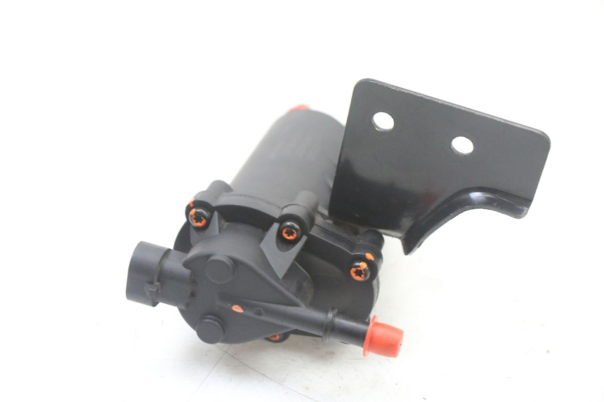 photo de POMPE A ESSENCE PEUGEOT KISBEE 4T 50 (2018 - 2022)