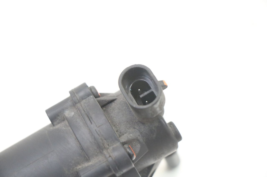 photo de POMPE A ESSENCE PEUGEOT KISBEE 4T 50 (2018 - 2022)